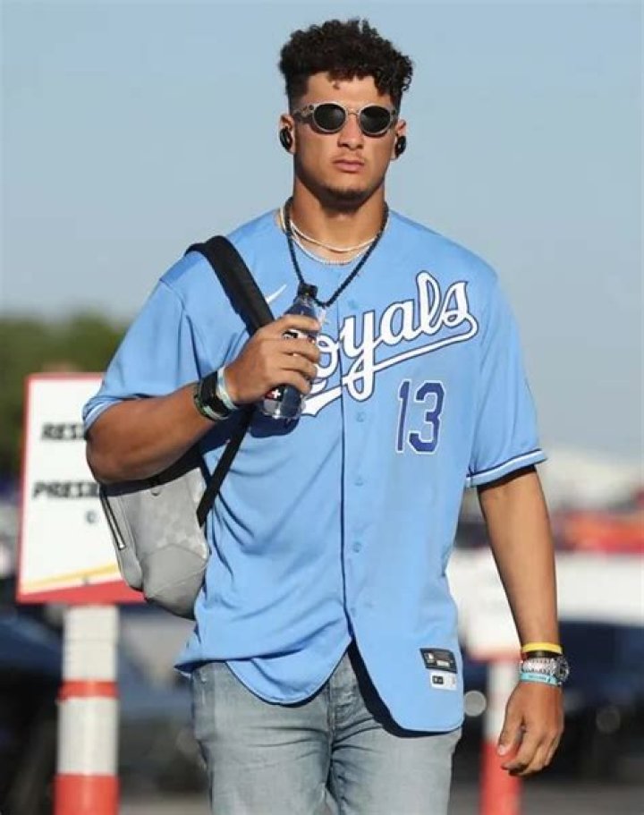 Men wearing baseball jersey casual outfit stadium